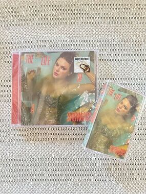 Taylor Swift The Life of a Showgirl CD + Cassette Sealed 2025 Poster Bundle